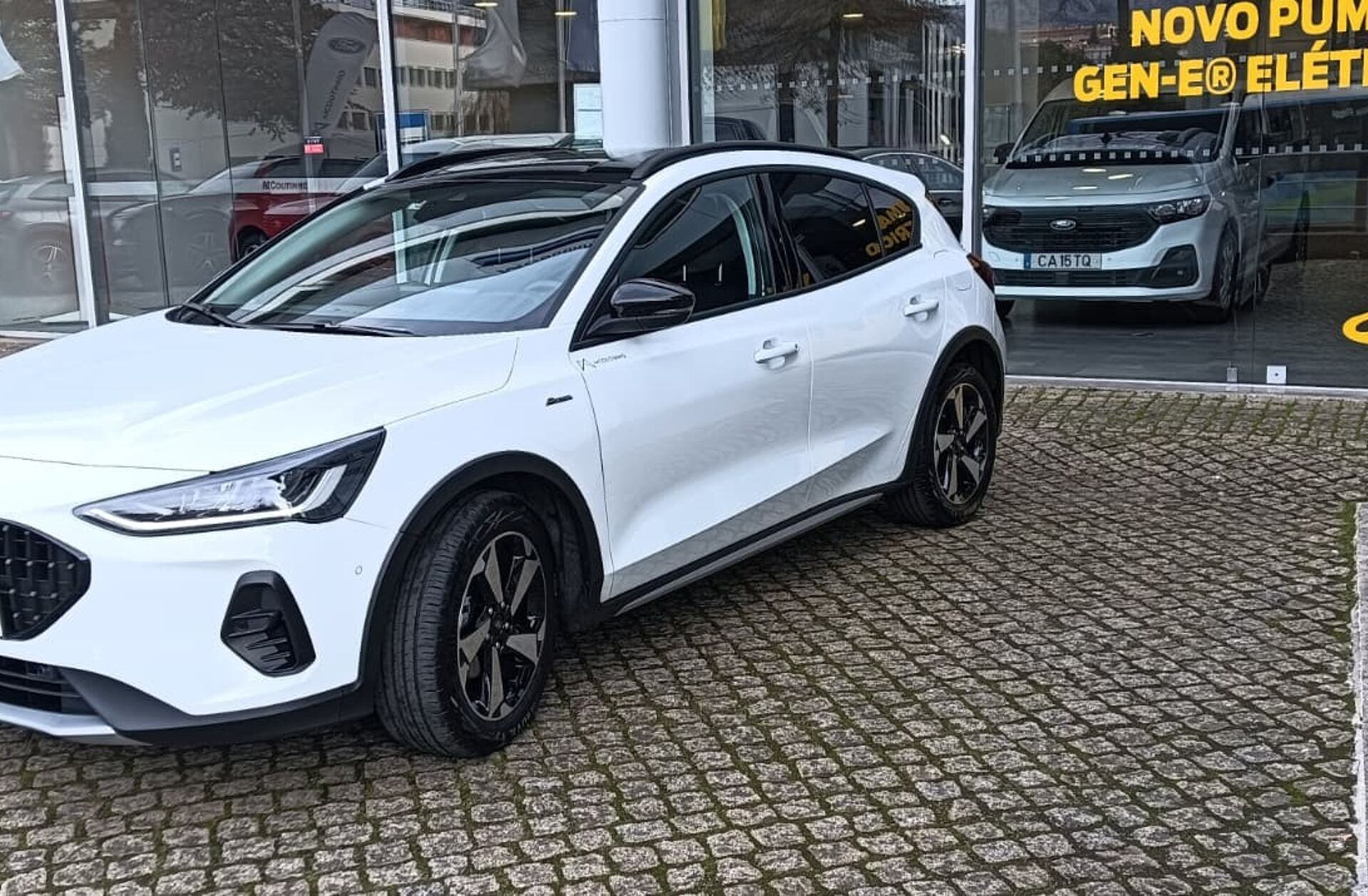 FORD Focus 1.0 EcoBoost MHEV Active X