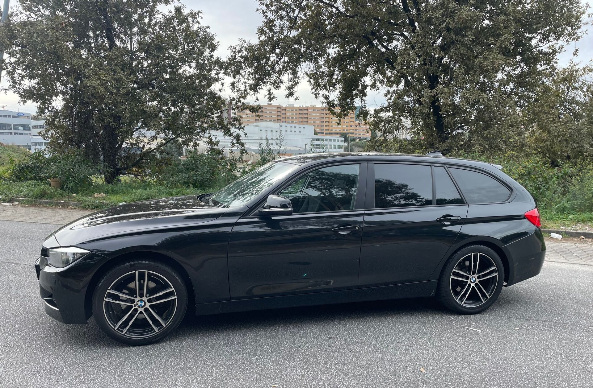 BMW Serie-3 316 d Touring Pack M