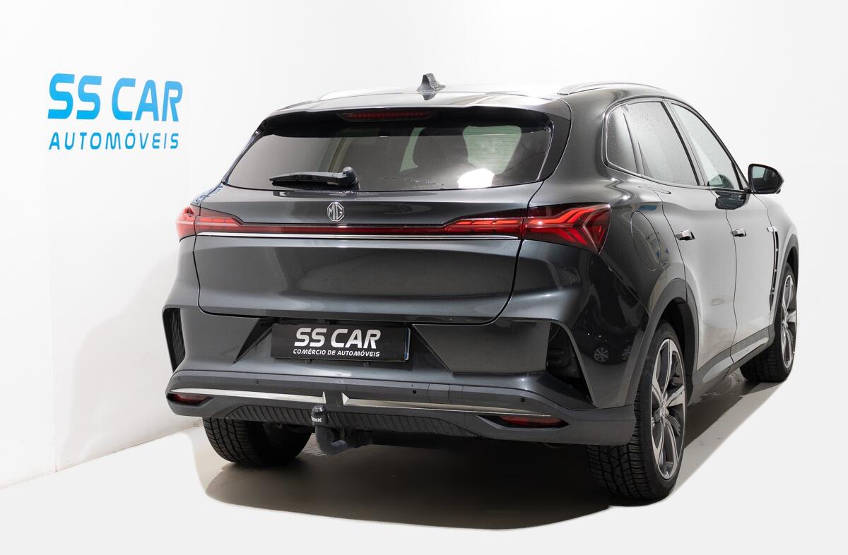 MG Marvel R 70 kWh AWD Performance