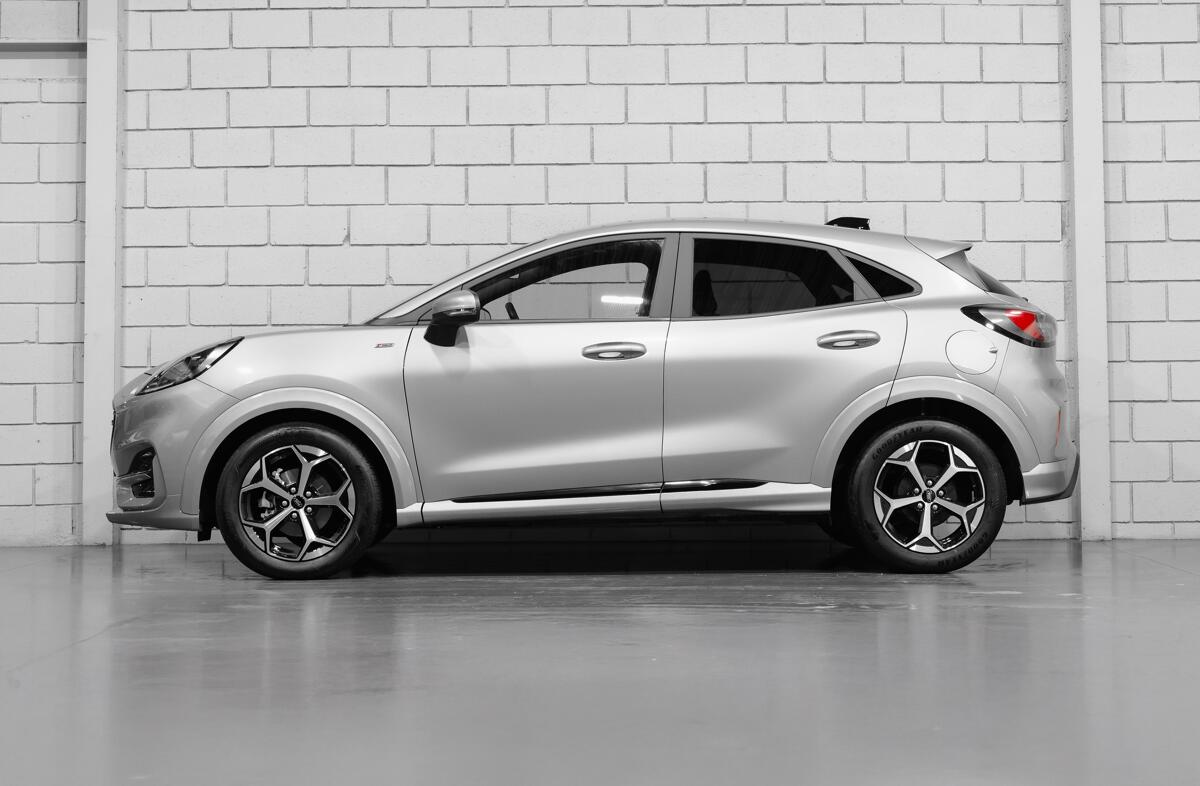 FORD Puma 1.0 EcoBoost mHEV ST-Line