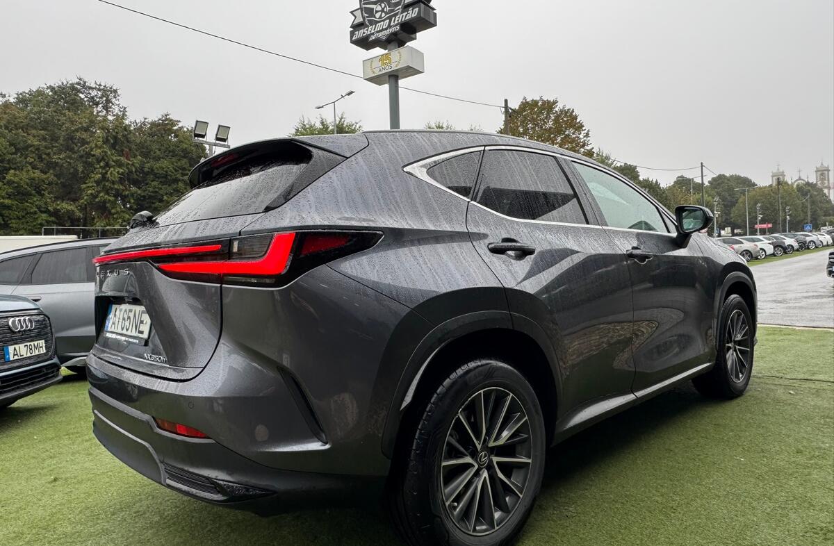 LEXUS NX 350h Executive+
