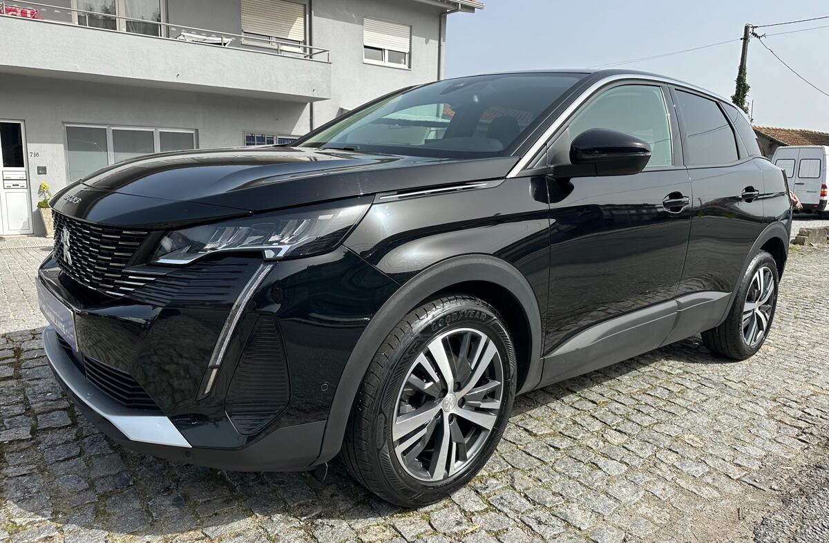 PEUGEOT 3008 1.5 BlueHDi Allure