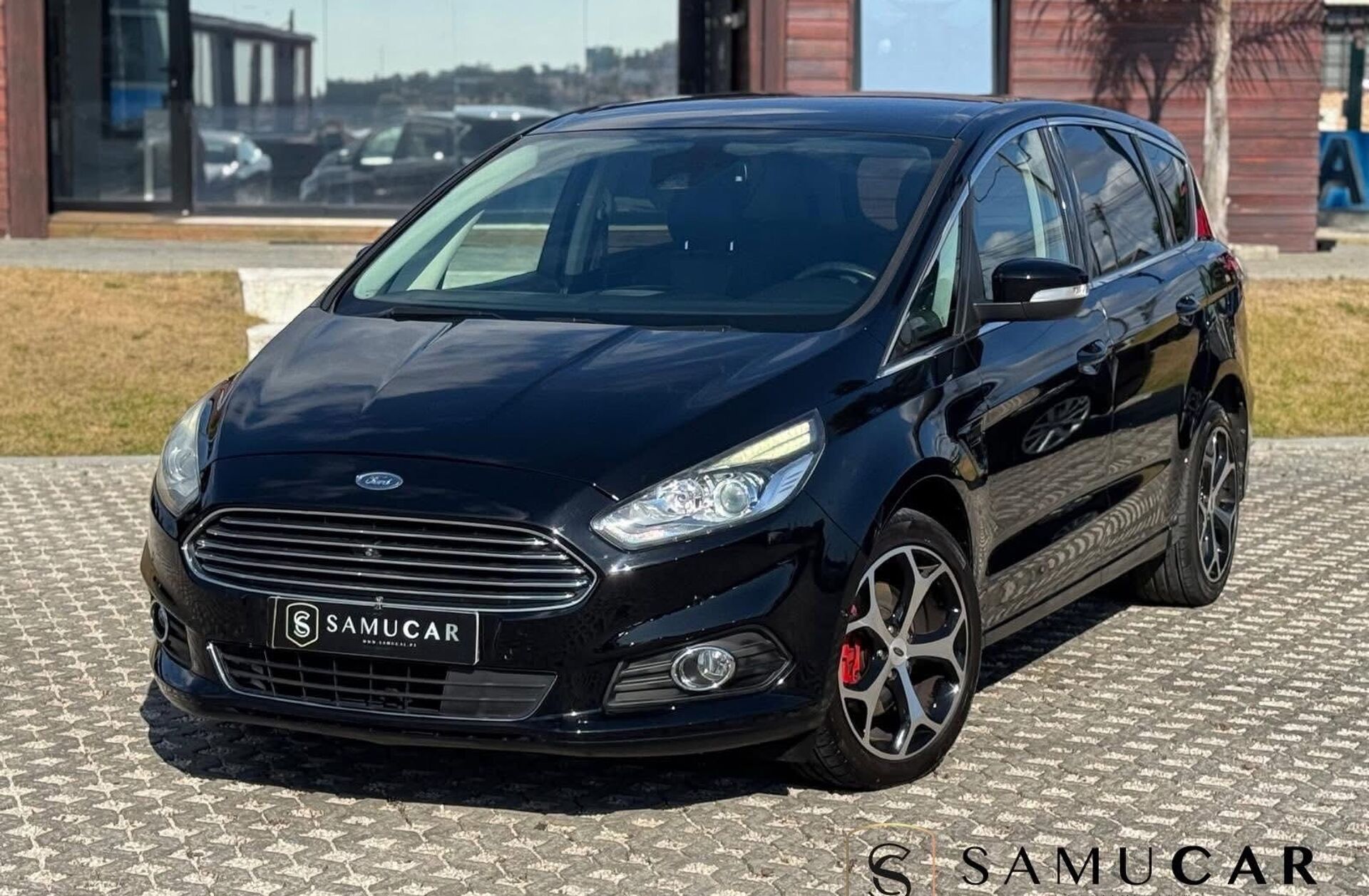 FORD S-MAX 2.0 TDCi Titanium Powershift