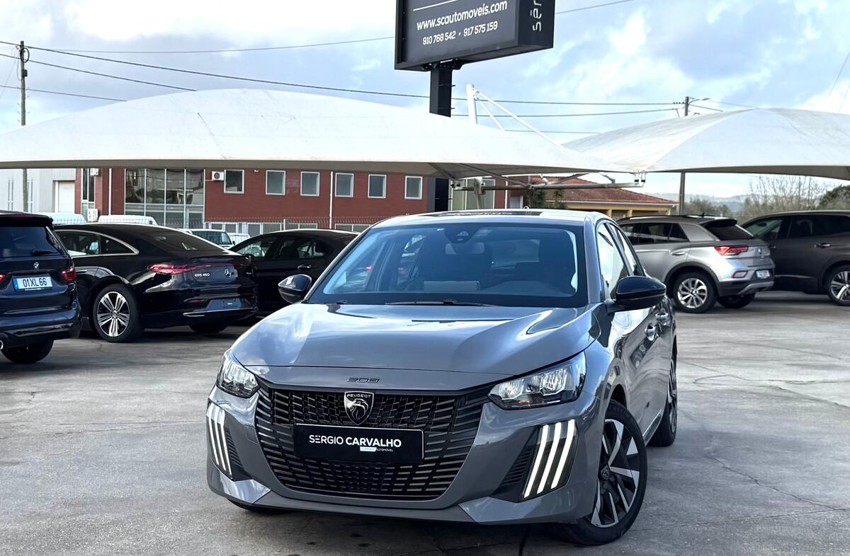 PEUGEOT 208 1.2 PureTech Active