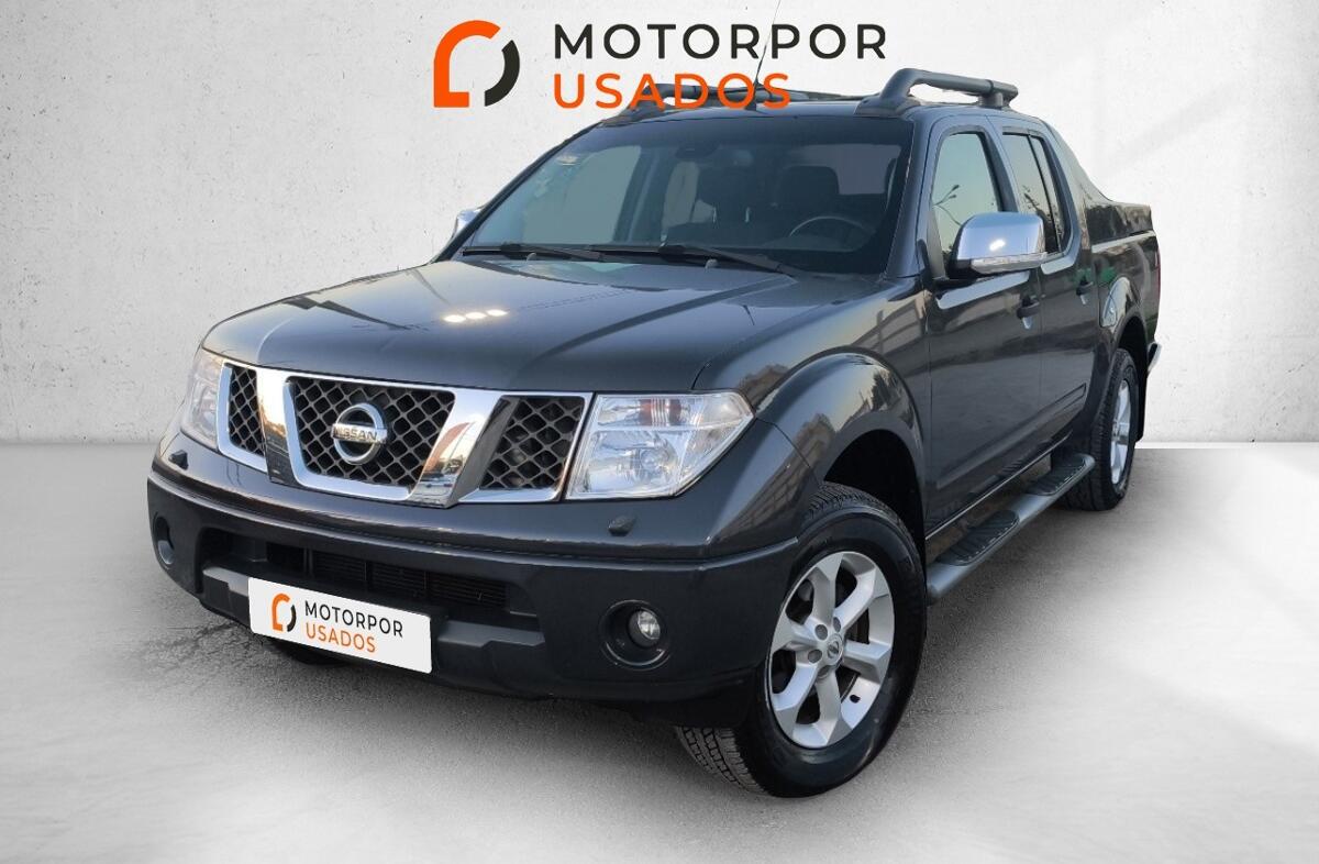 NISSAN Navara 2.5 dCi CD LE