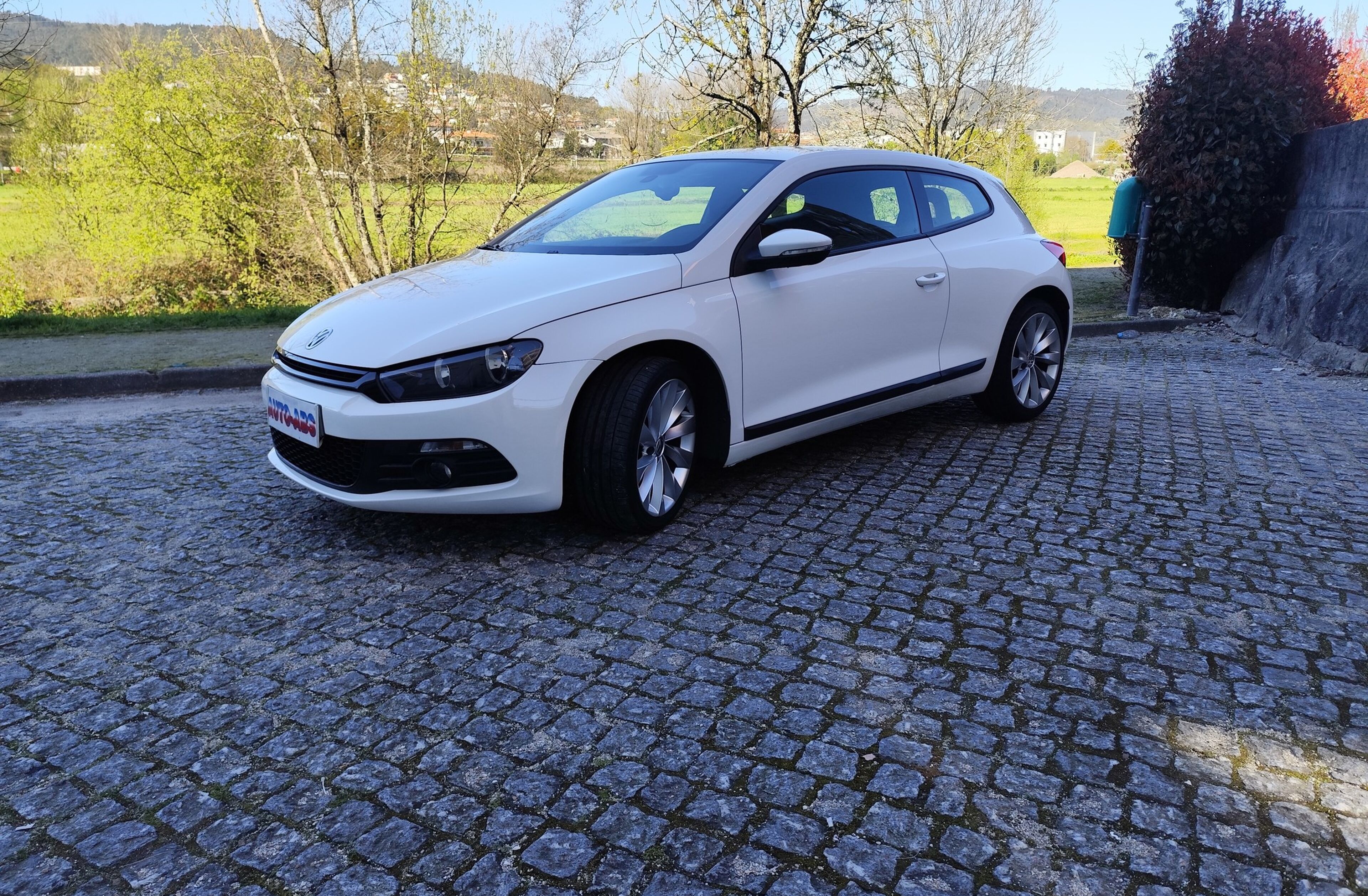VOLKSWAGEN Scirocco 1.4 TSi Sport
