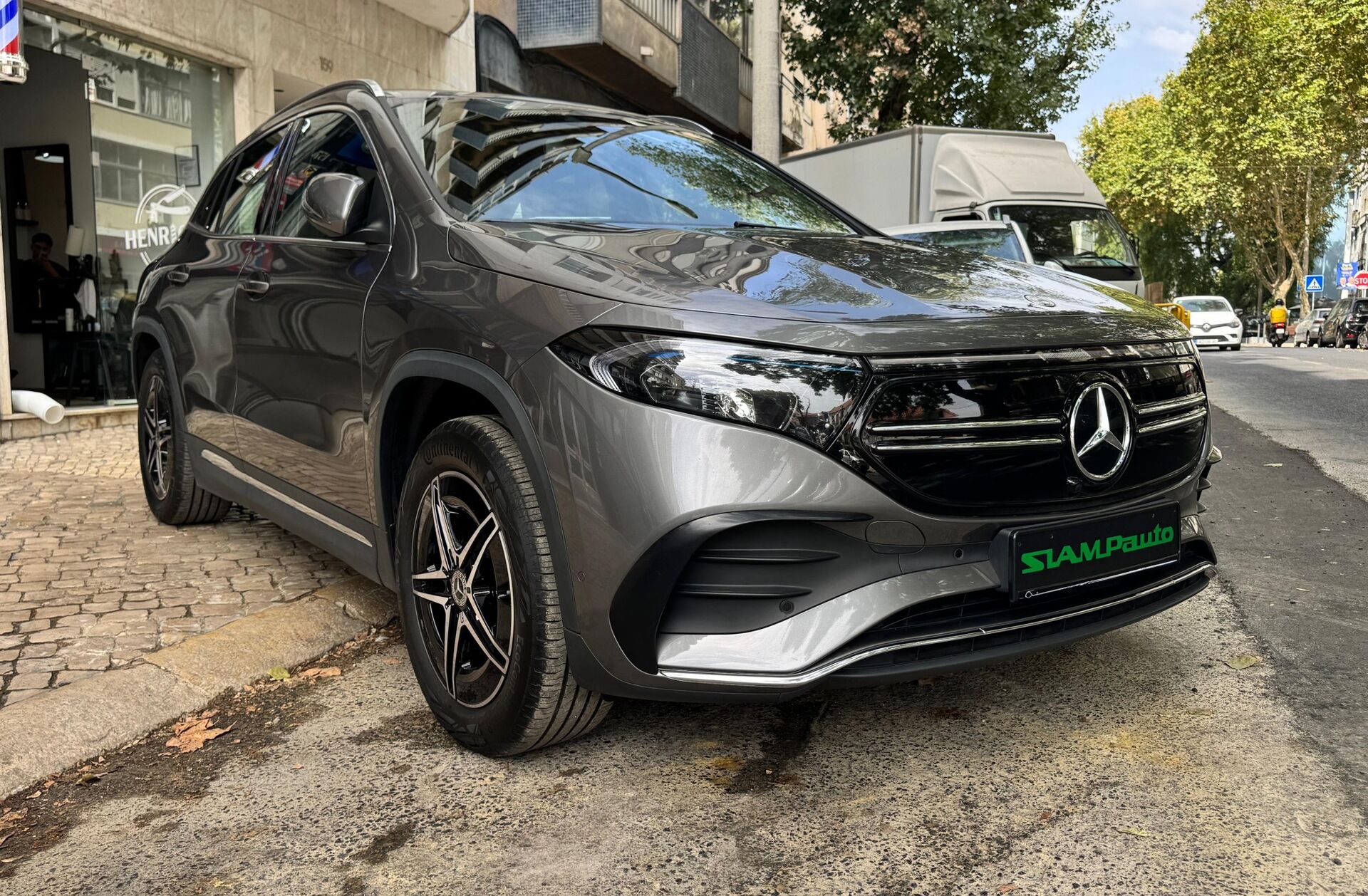 MERCEDES EQA 350 4Matic AMG Line