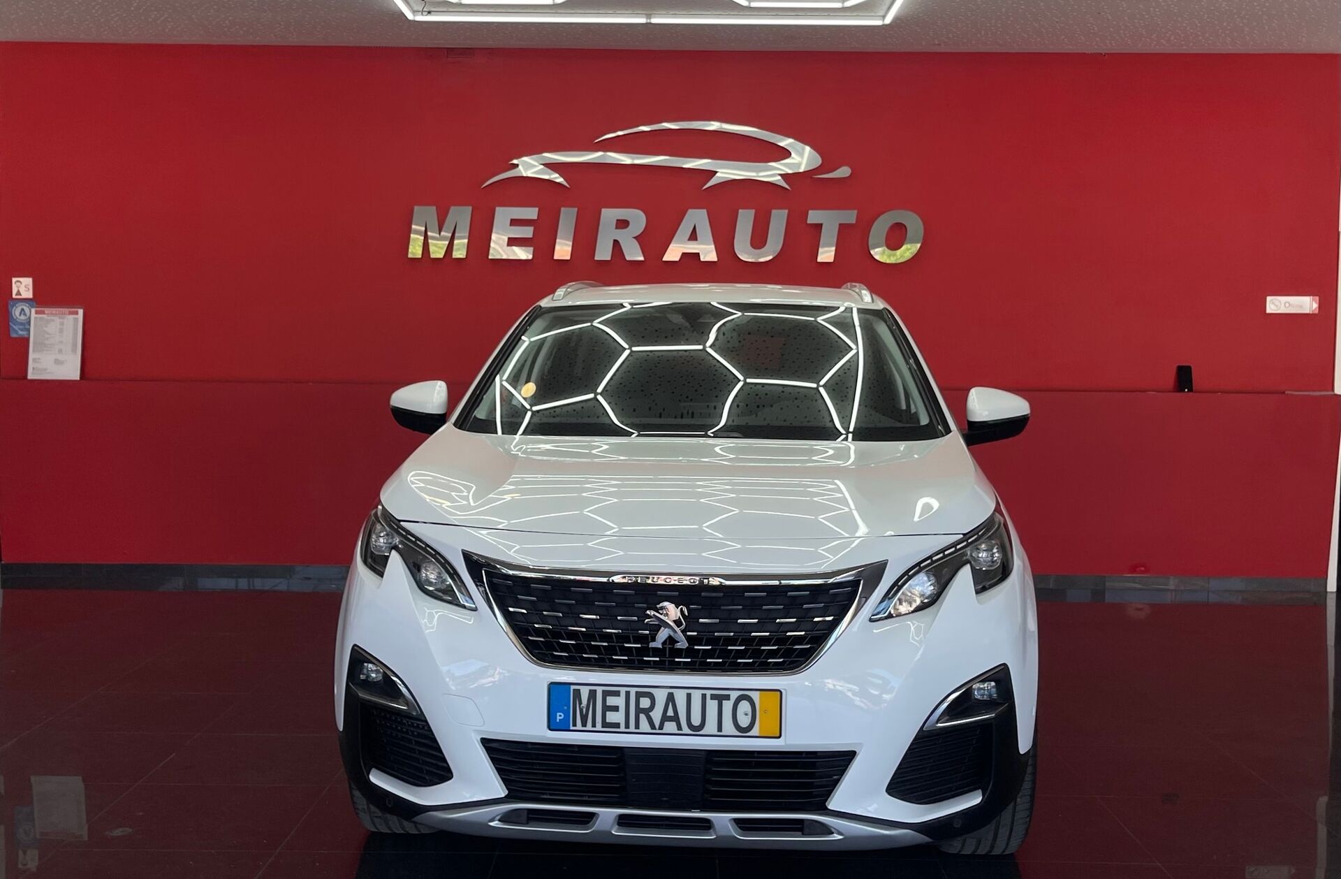 PEUGEOT 3008 1.5 BlueHDi Allure Pack EAT8