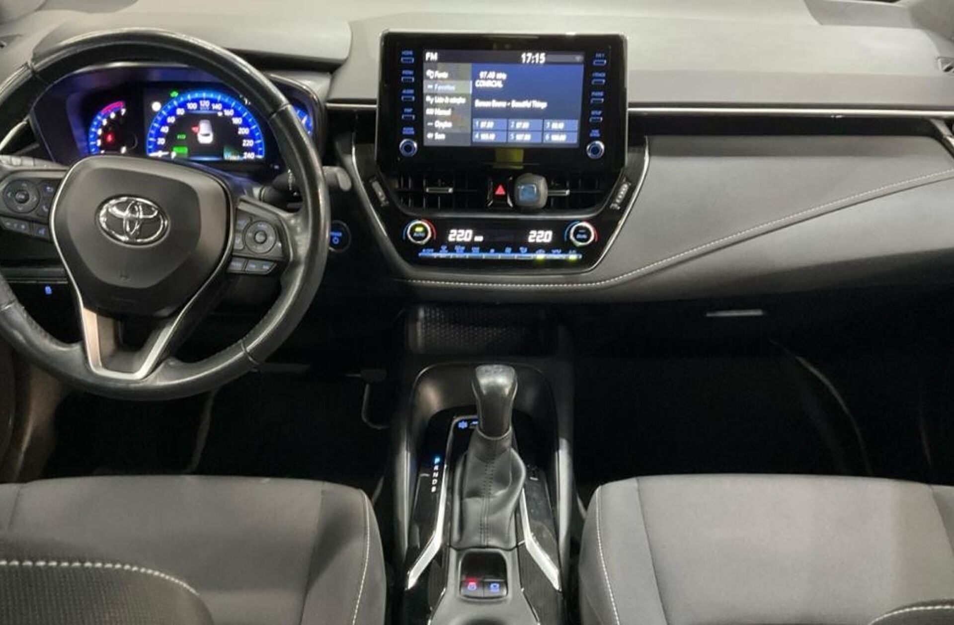 TOYOTA Corolla 1.8 Hybrid Comfort