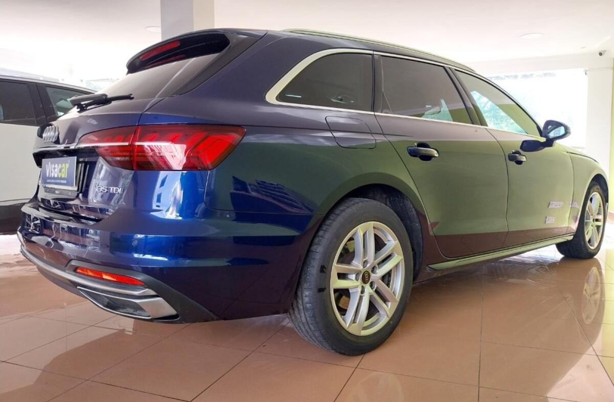 AUDI A4 35 TDI S tronic