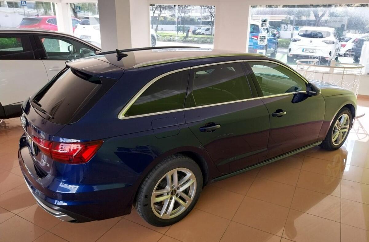 AUDI A4 35 TDI S tronic