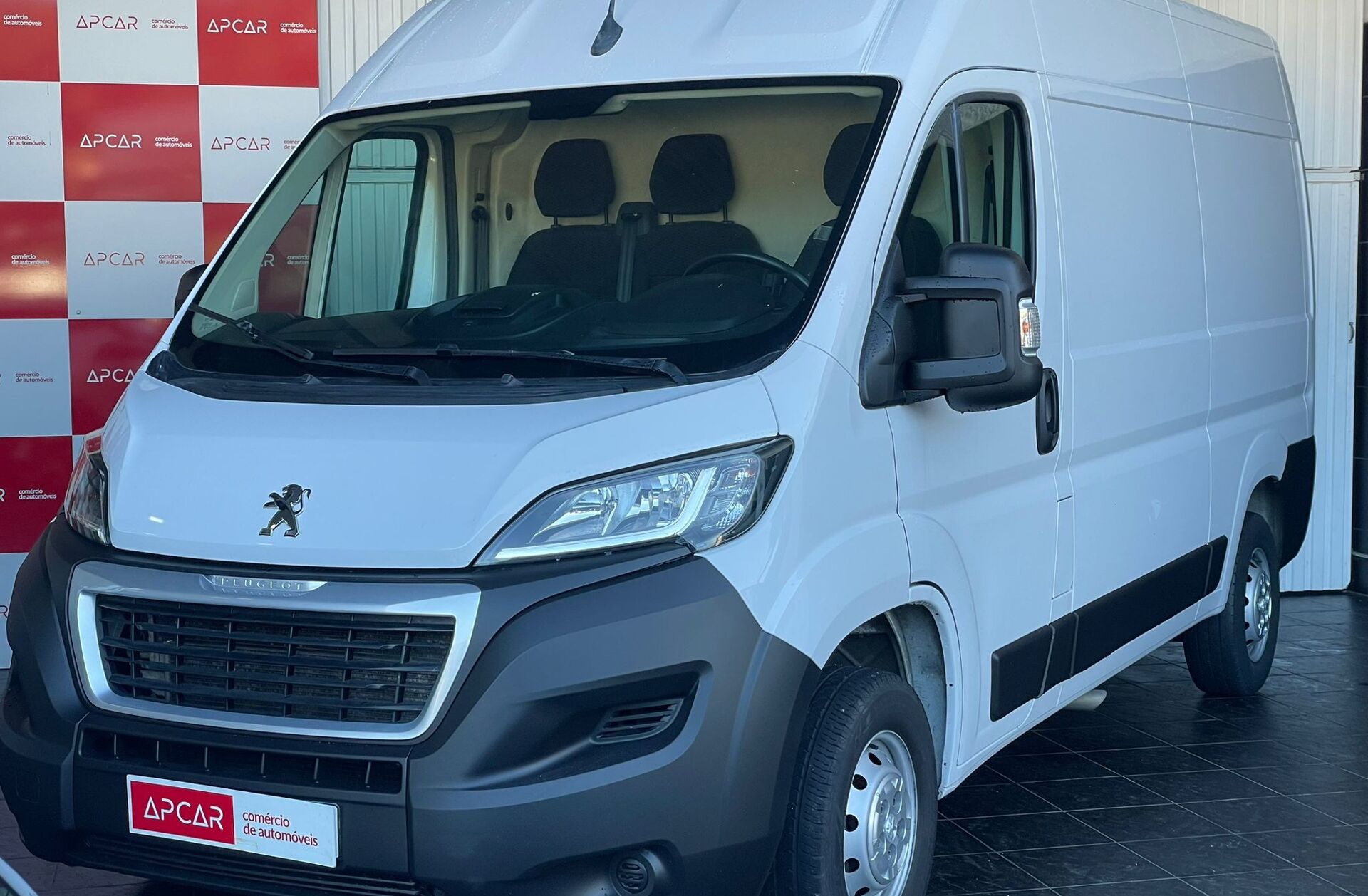 PEUGEOT Boxer 2.2 BlueHDi 333 L2 CD