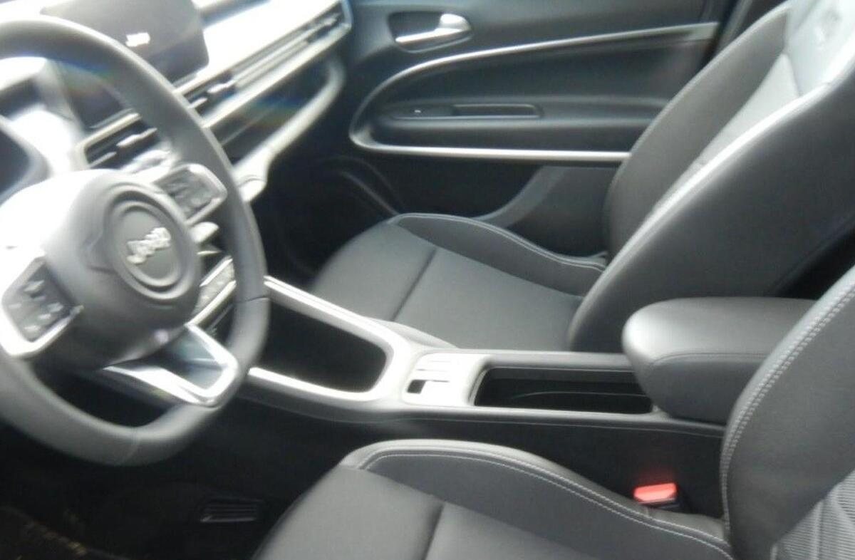 JEEP Avenger 54 kWh Summit