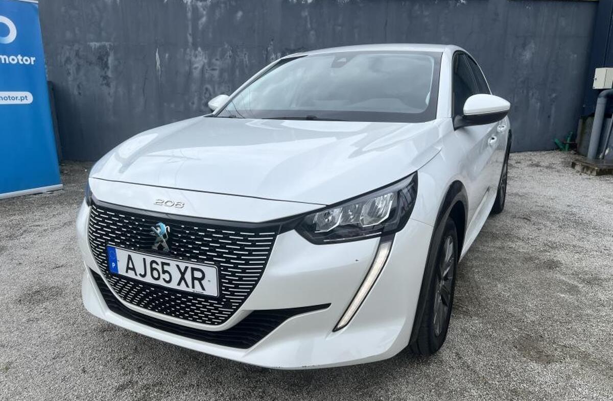 PEUGEOT 208 e- 50 kWh Active Pack