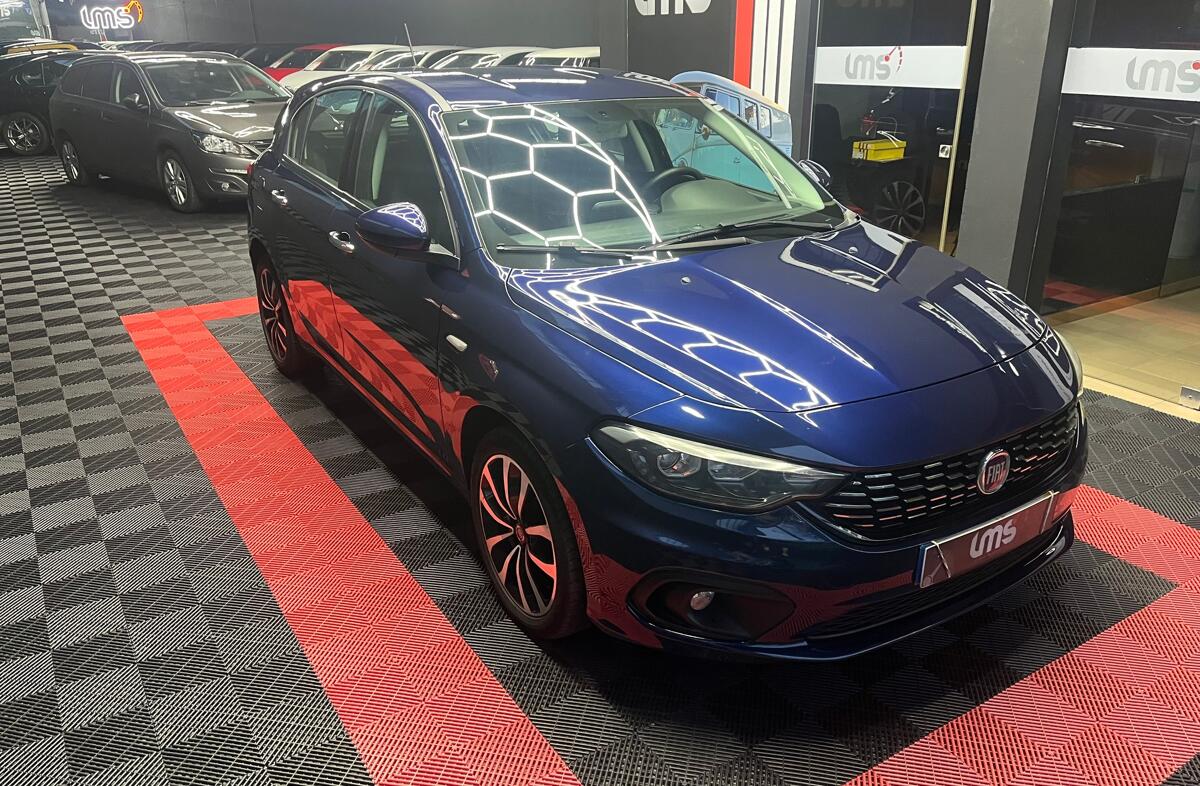 FIAT Tipo 1.6 M-Jet Lounge