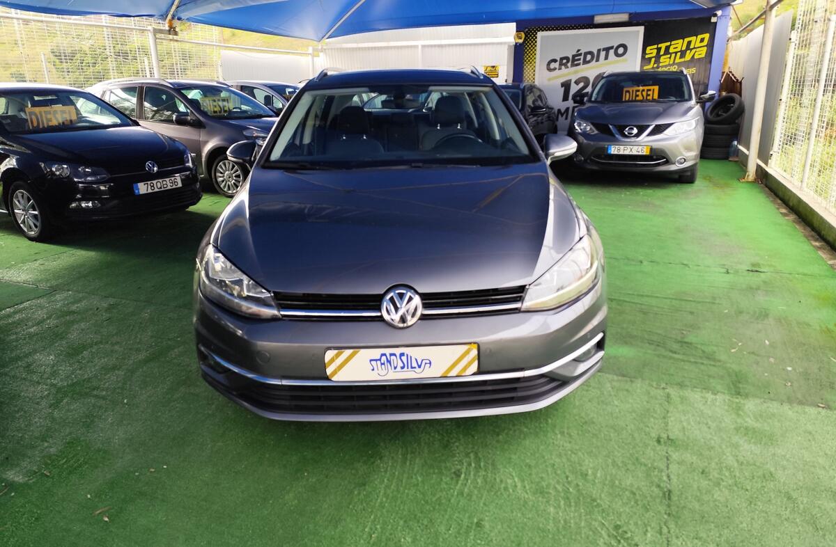 VOLKSWAGEN Golf 1.6 TDi Confortline