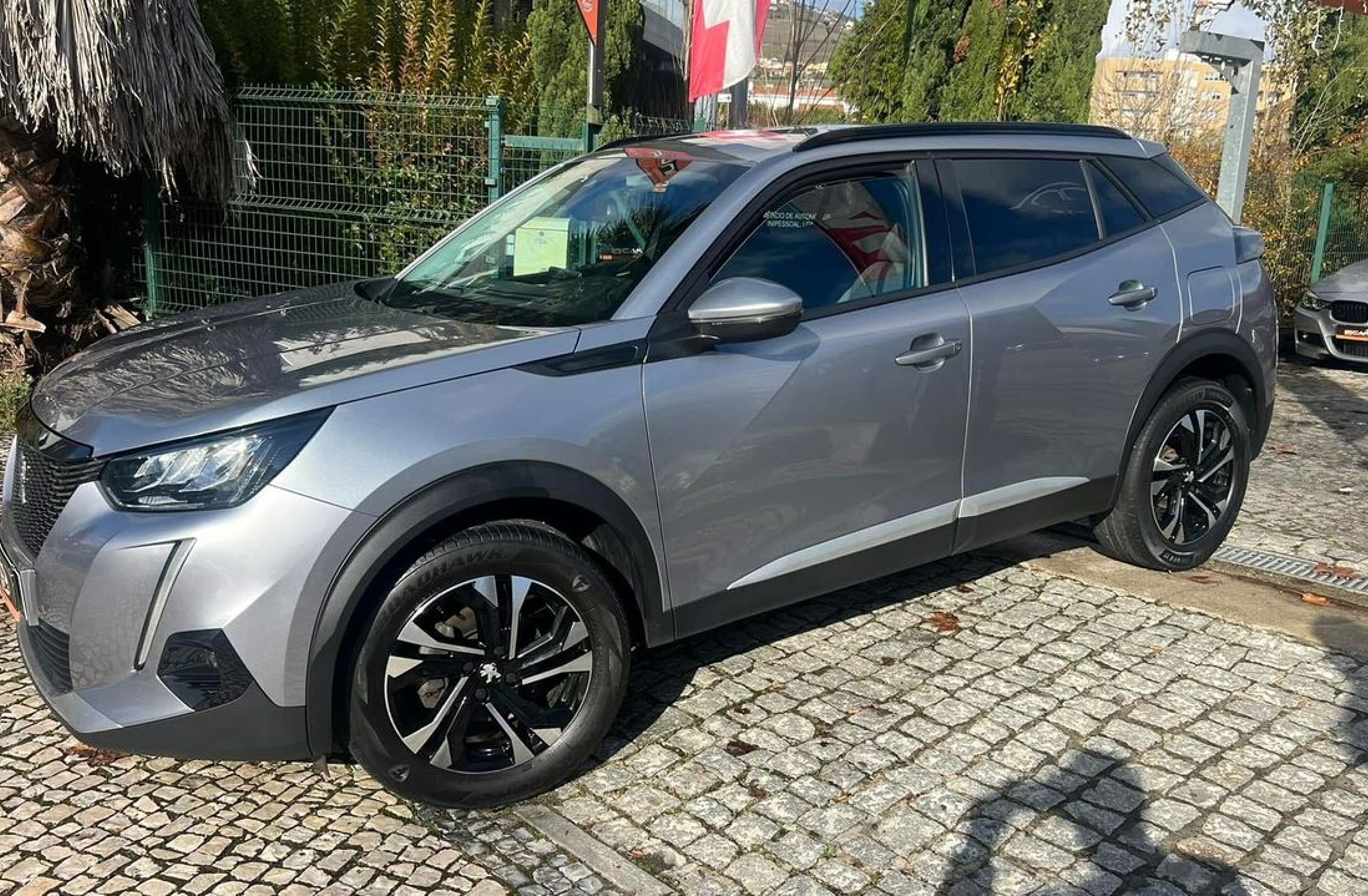 PEUGEOT 2008 1.2 PureTech Allure Pack