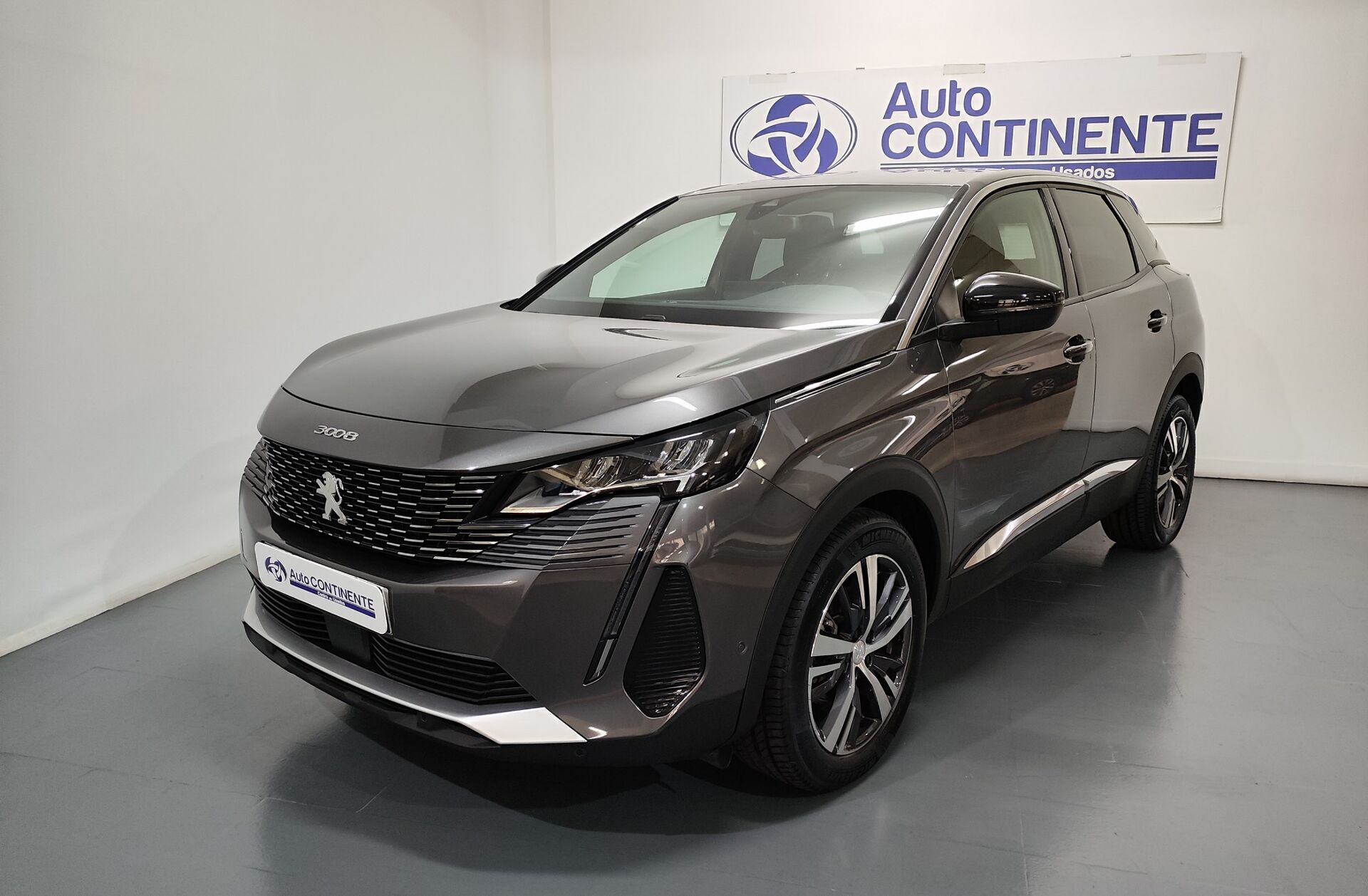 PEUGEOT 3008 1.5 BlueHDi Allure Pack EAT8