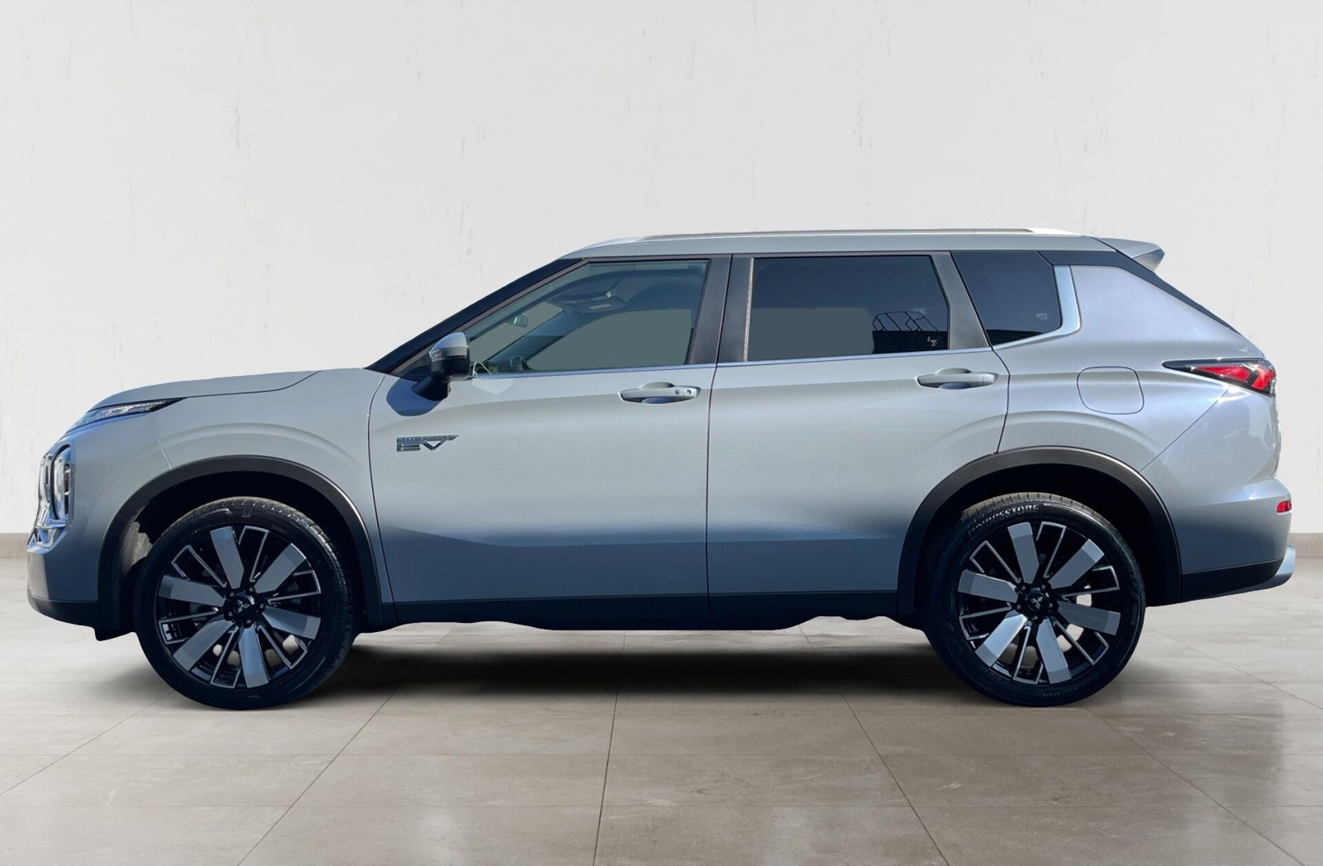 MITSUBISHI Outlander 2.4 PHEV Instyle