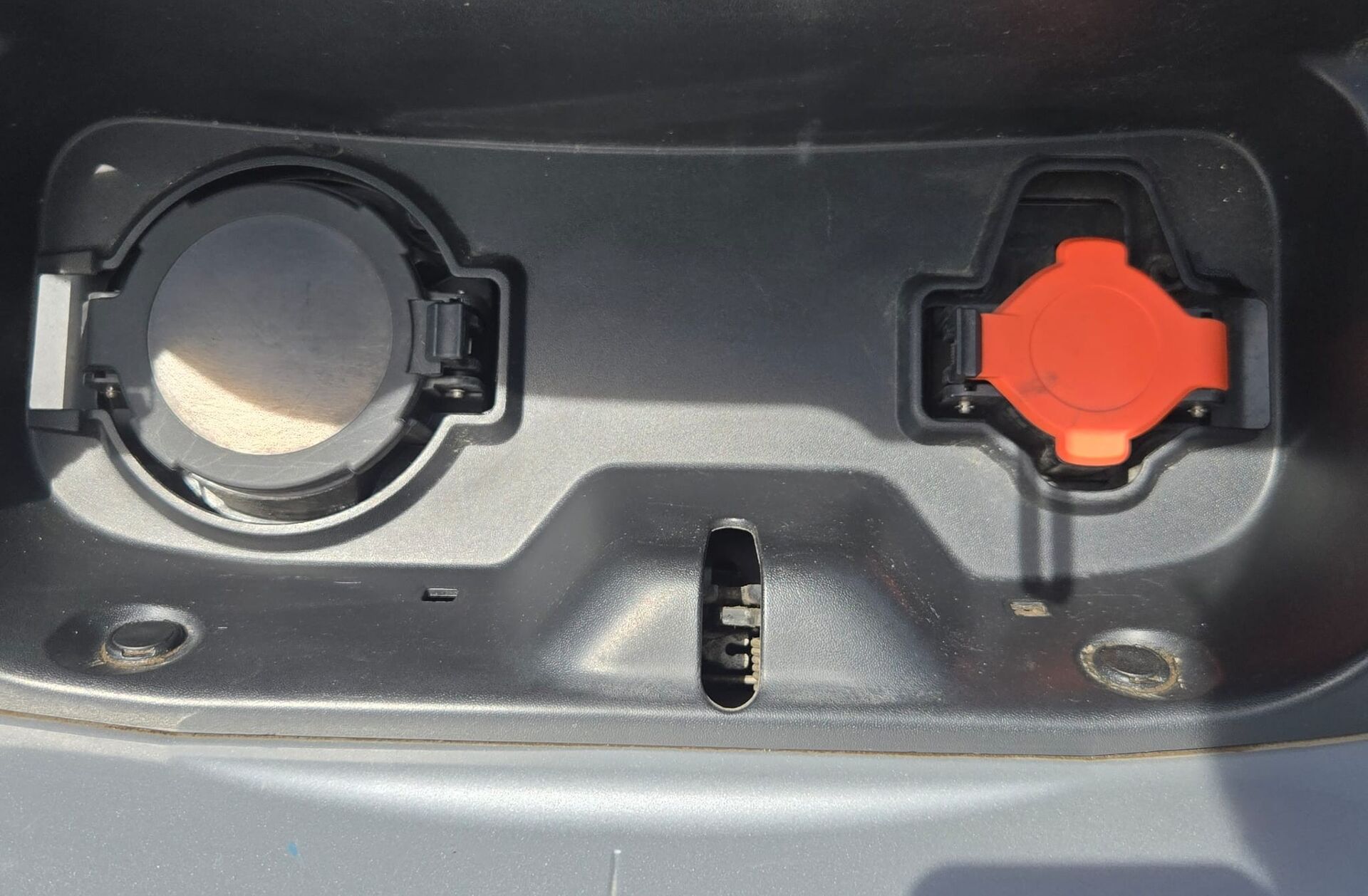 NISSAN Evalia e- 5L Navegador