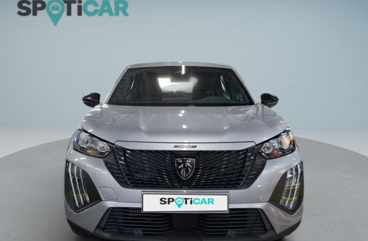 PEUGEOT 2008 1.2 Style