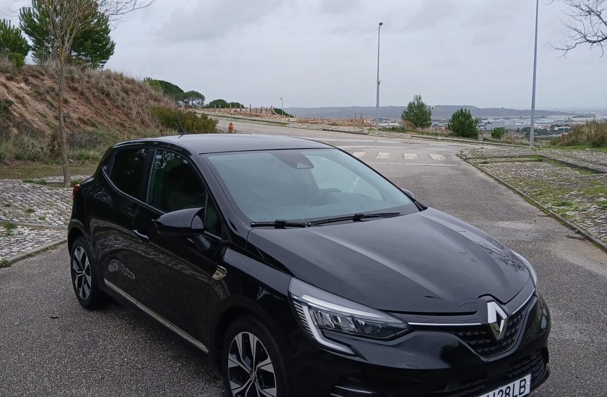 RENAULT Clio ST 0.9 TCe Limited