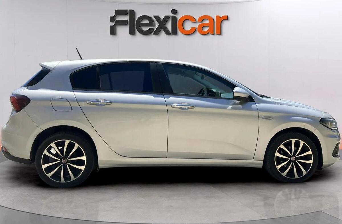 FIAT Tipo 1.3 M-Jet Lounge