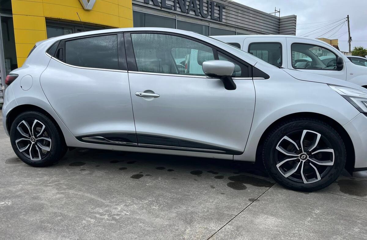 RENAULT Clio 0.9 TCe Limited