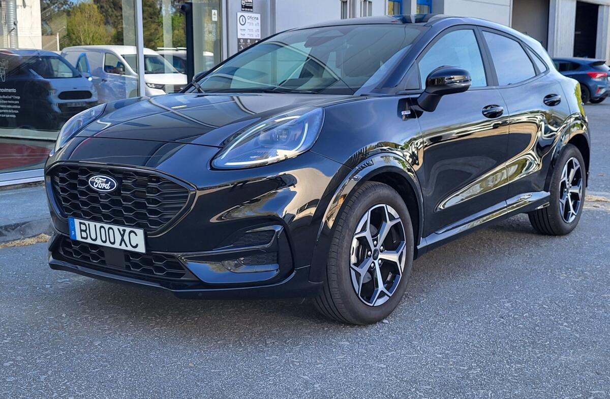 FORD Puma 1.0 EcoBoost mHEV ST-Line