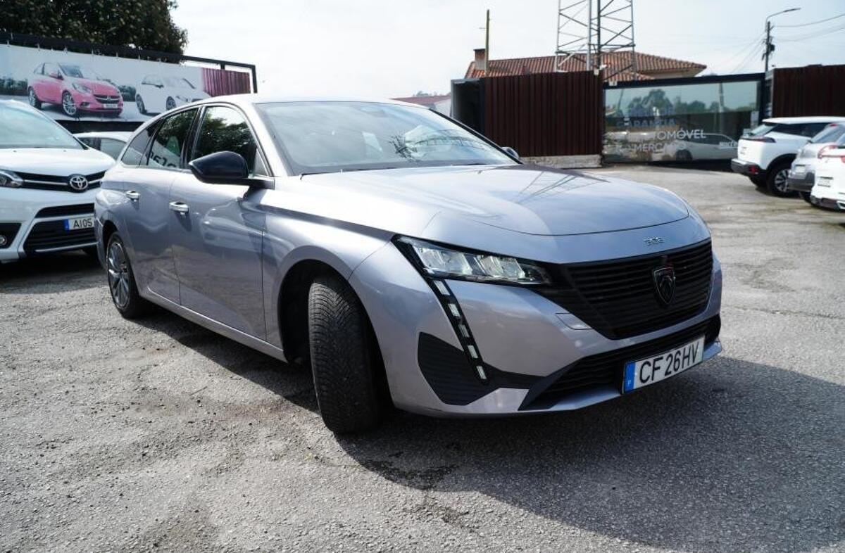 PEUGEOT 308 SW 1.2 PureTech Allure
