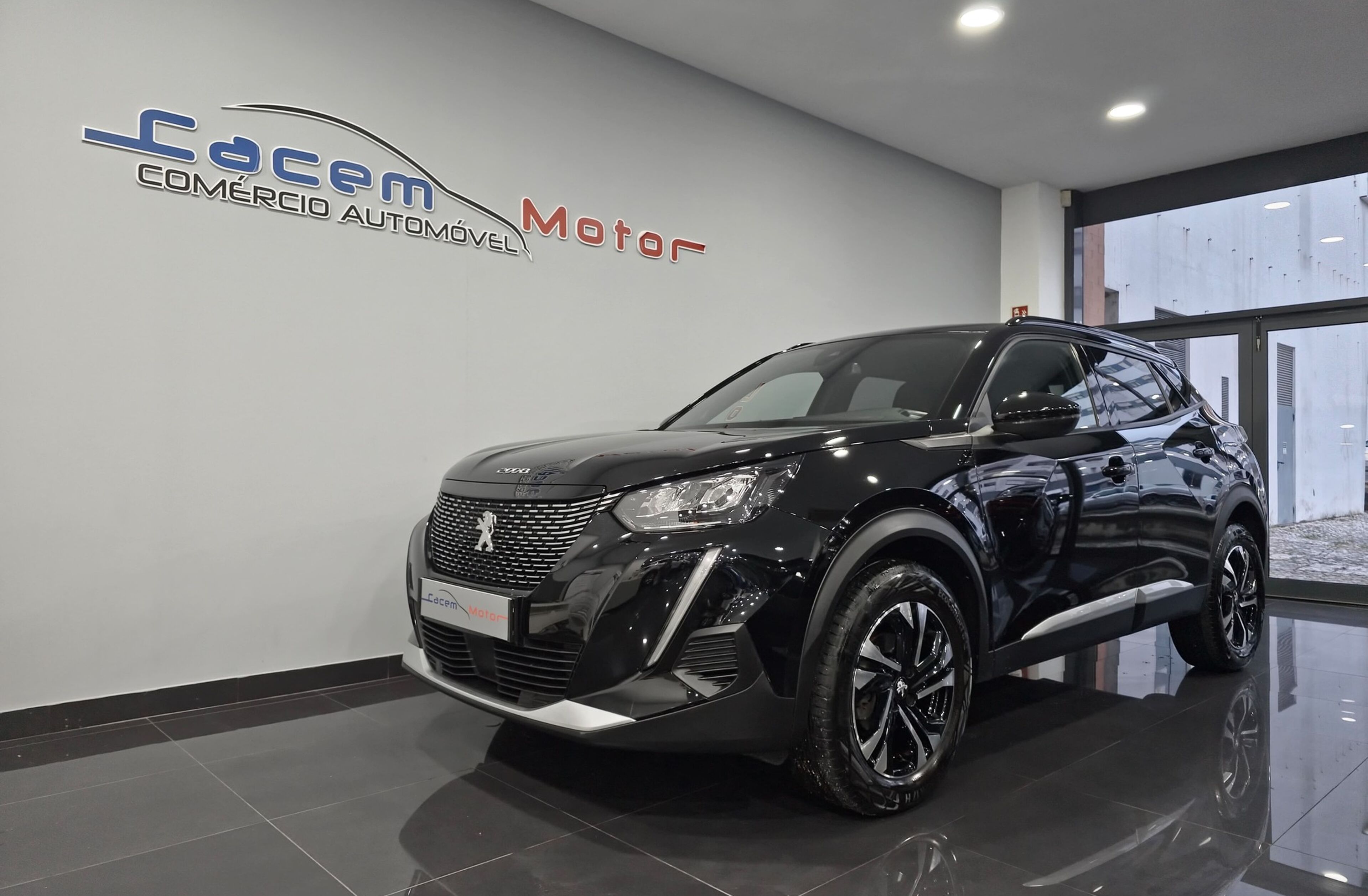 PEUGEOT 2008 1.2 PureTech Allure Pack
