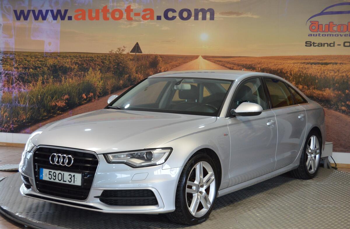 AUDI A6 2.0 TDi S-line Multitronic