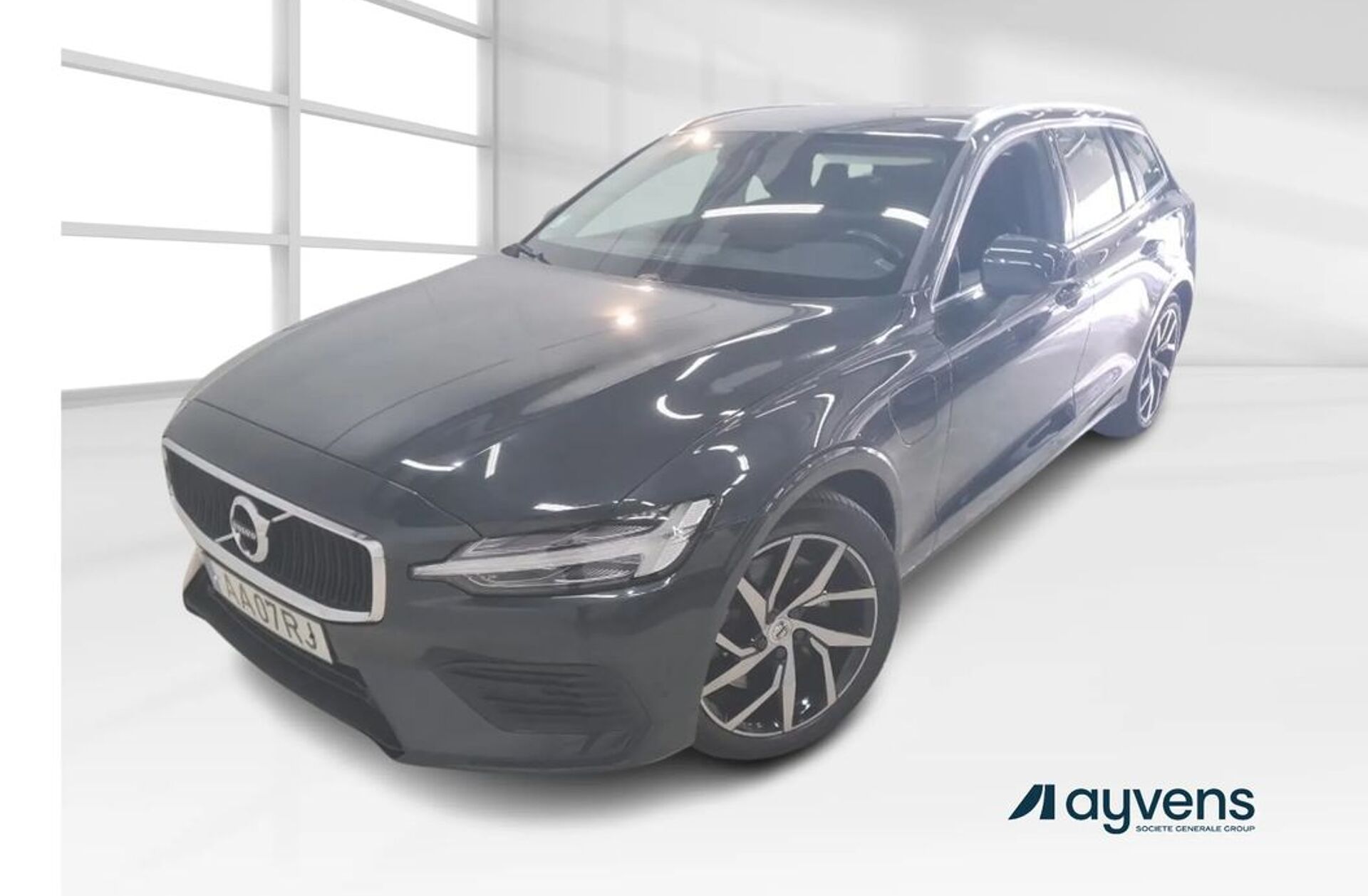 VOLVO V60 2.0 T8 AWD TE Momentum Plus