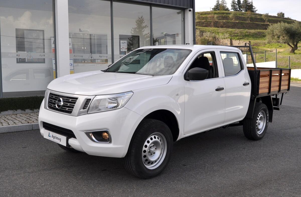 NISSAN Navara 2.3 dCi CD 4WD Visia