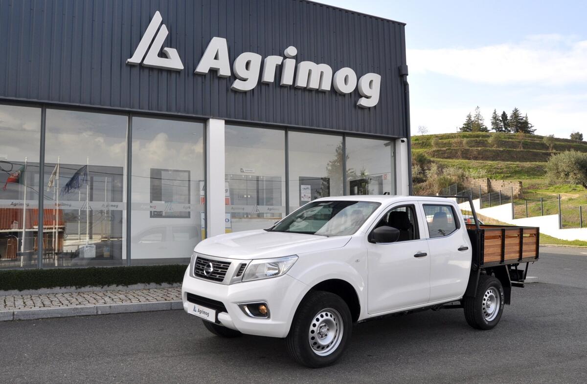 NISSAN Navara 2.3 dCi CD 4WD Visia