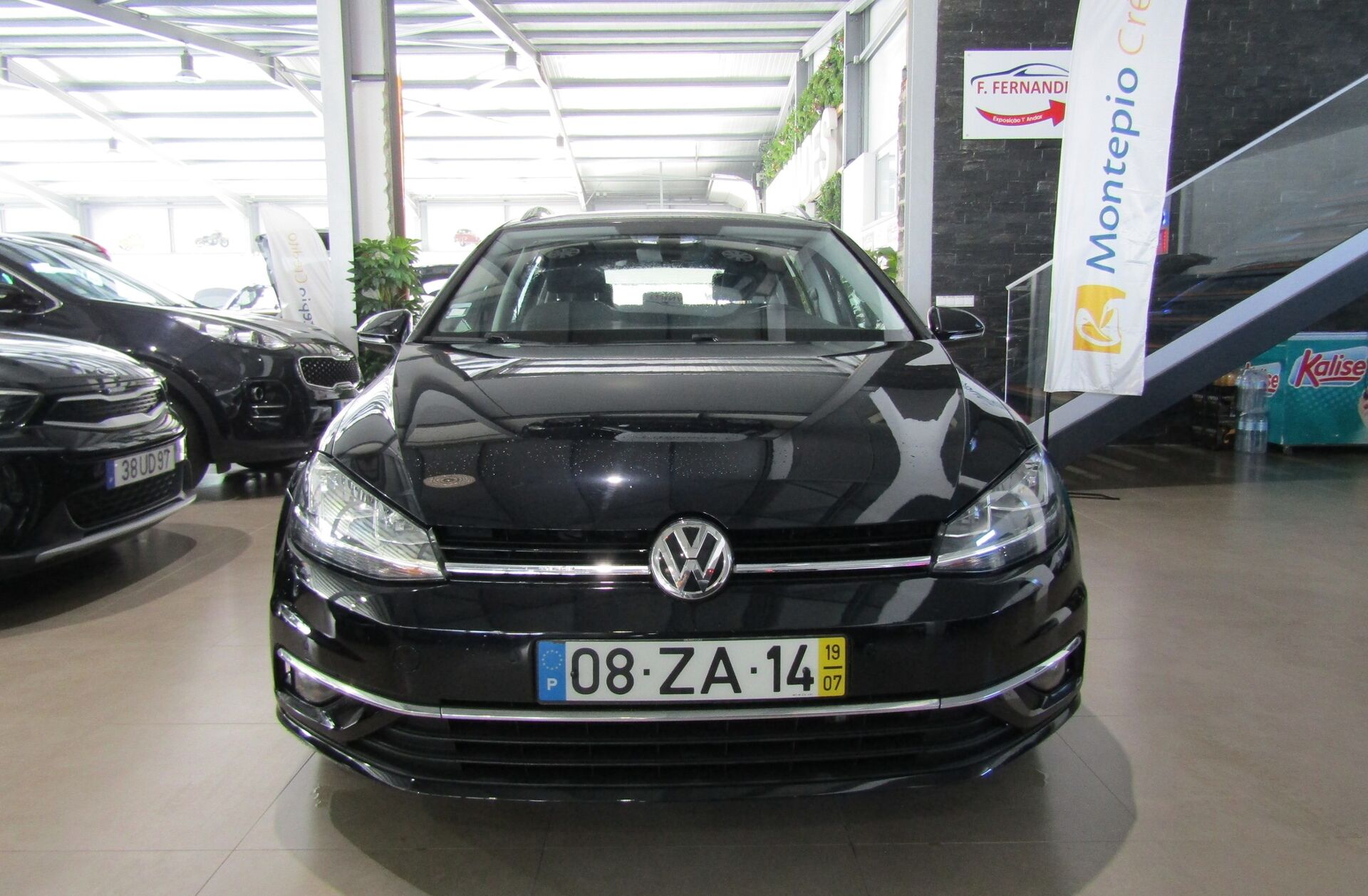 VOLKSWAGEN Golf V.1.6 TDI Confortline