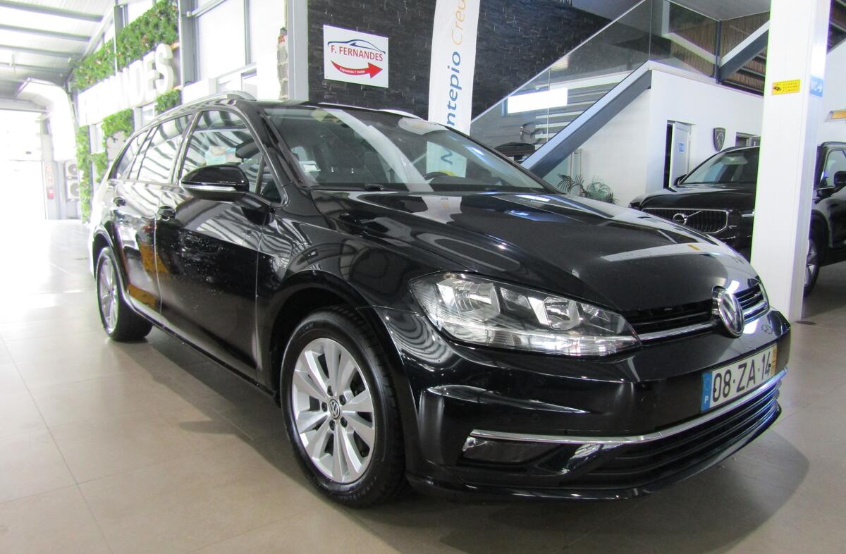 VOLKSWAGEN Golf V.1.6 TDI Confortline