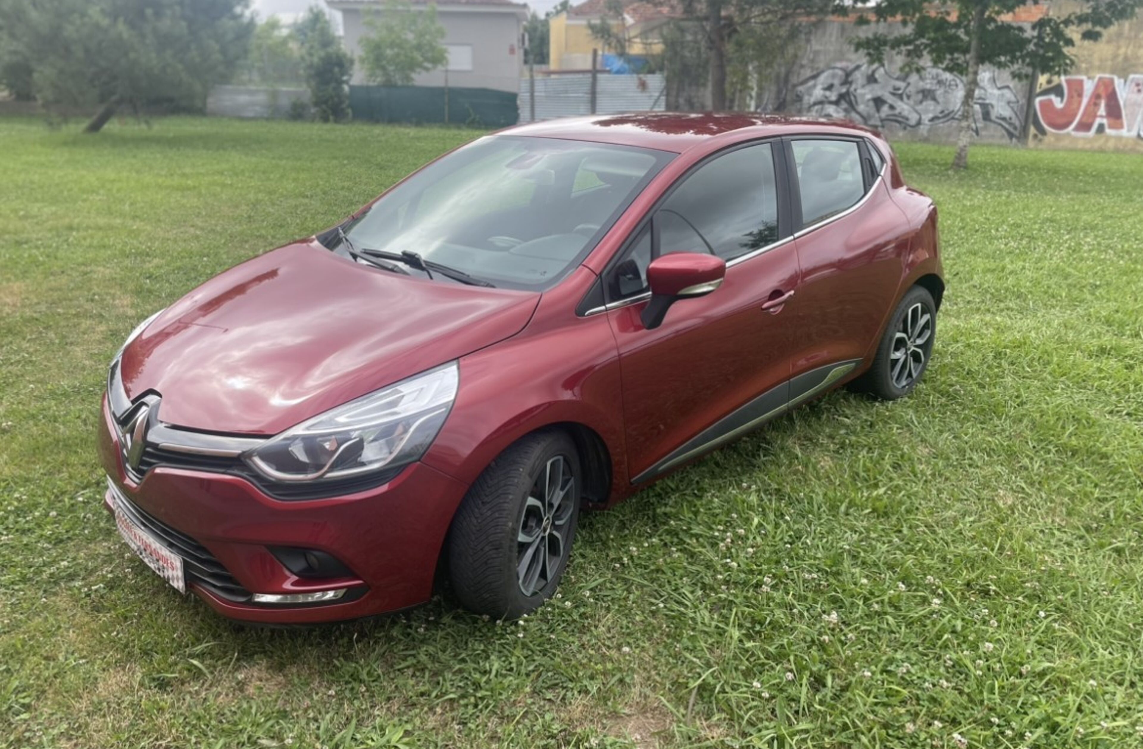 RENAULT Clio 0.9 TCe Limited