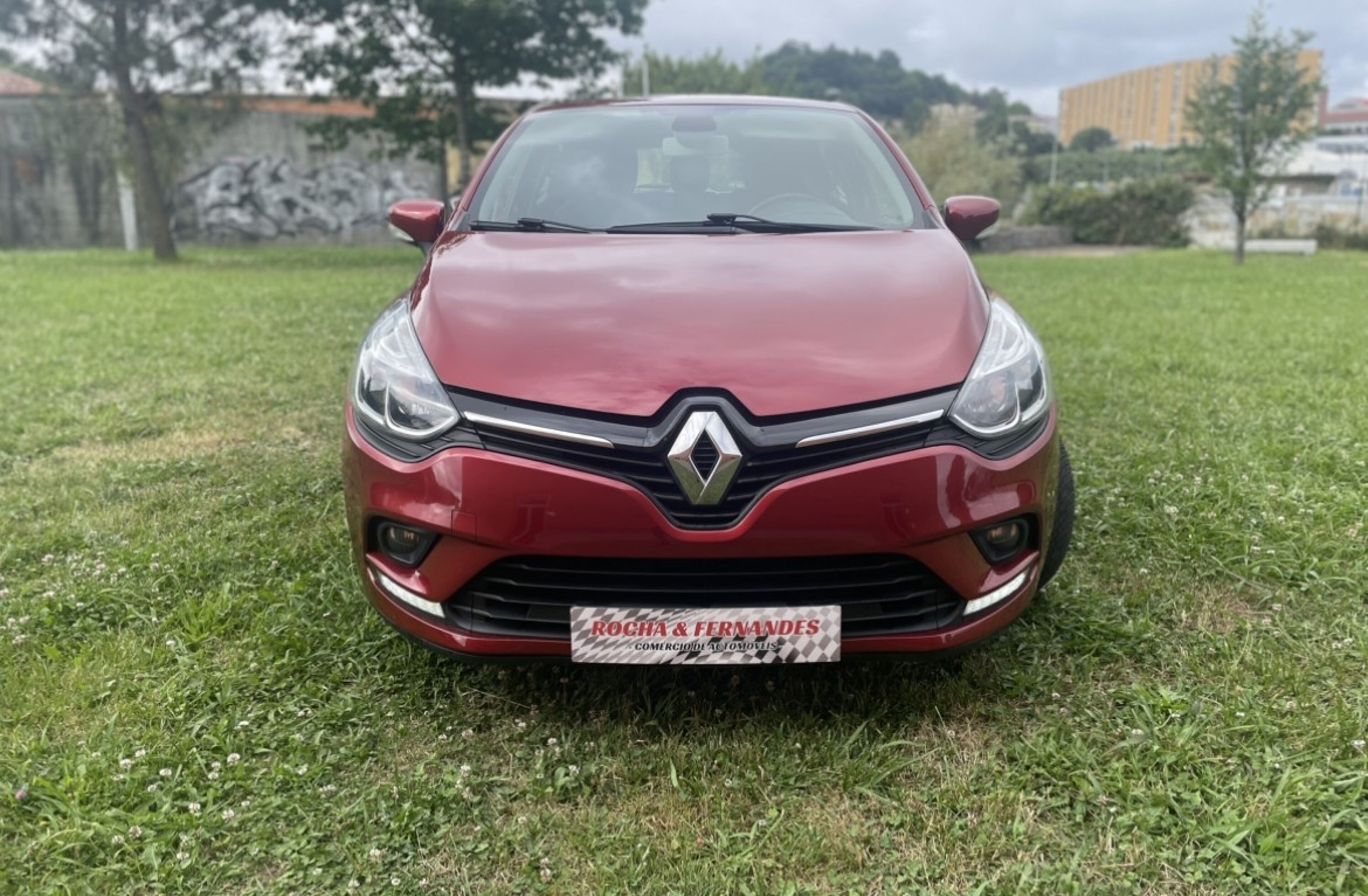 RENAULT Clio 0.9 TCe Limited