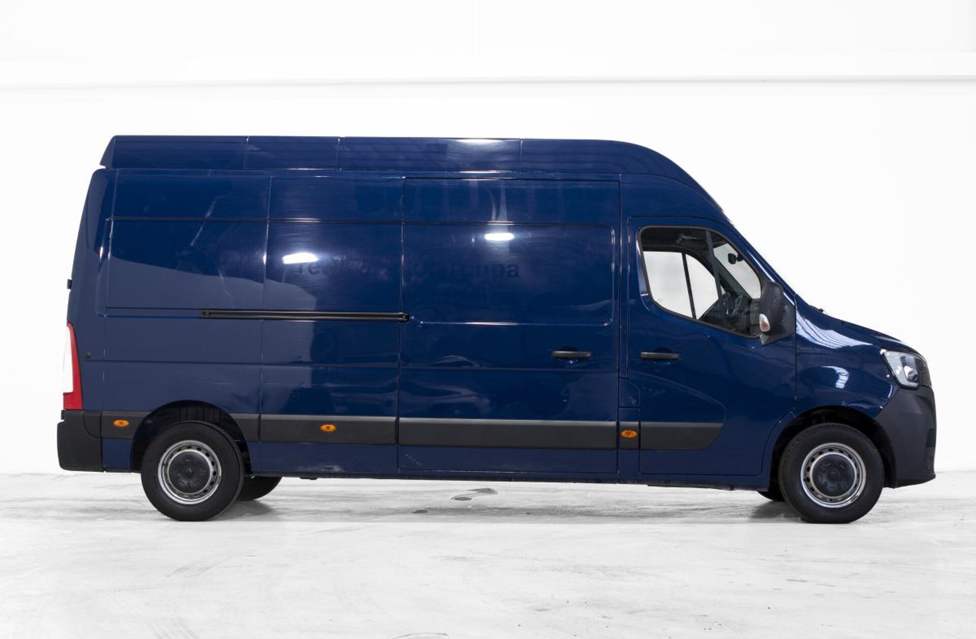 RENAULT Master 2.3 dCi L3H3 3.5T