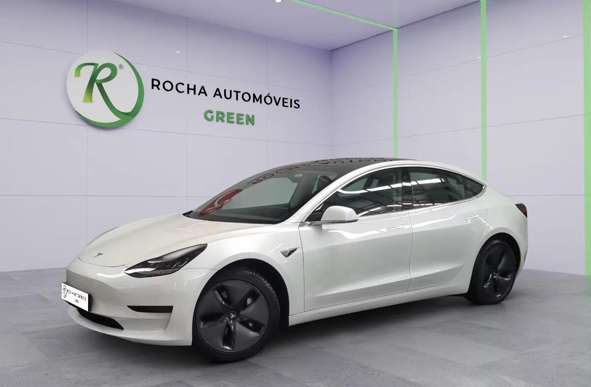 TESLA Model 3 Standard Range Plus RWD