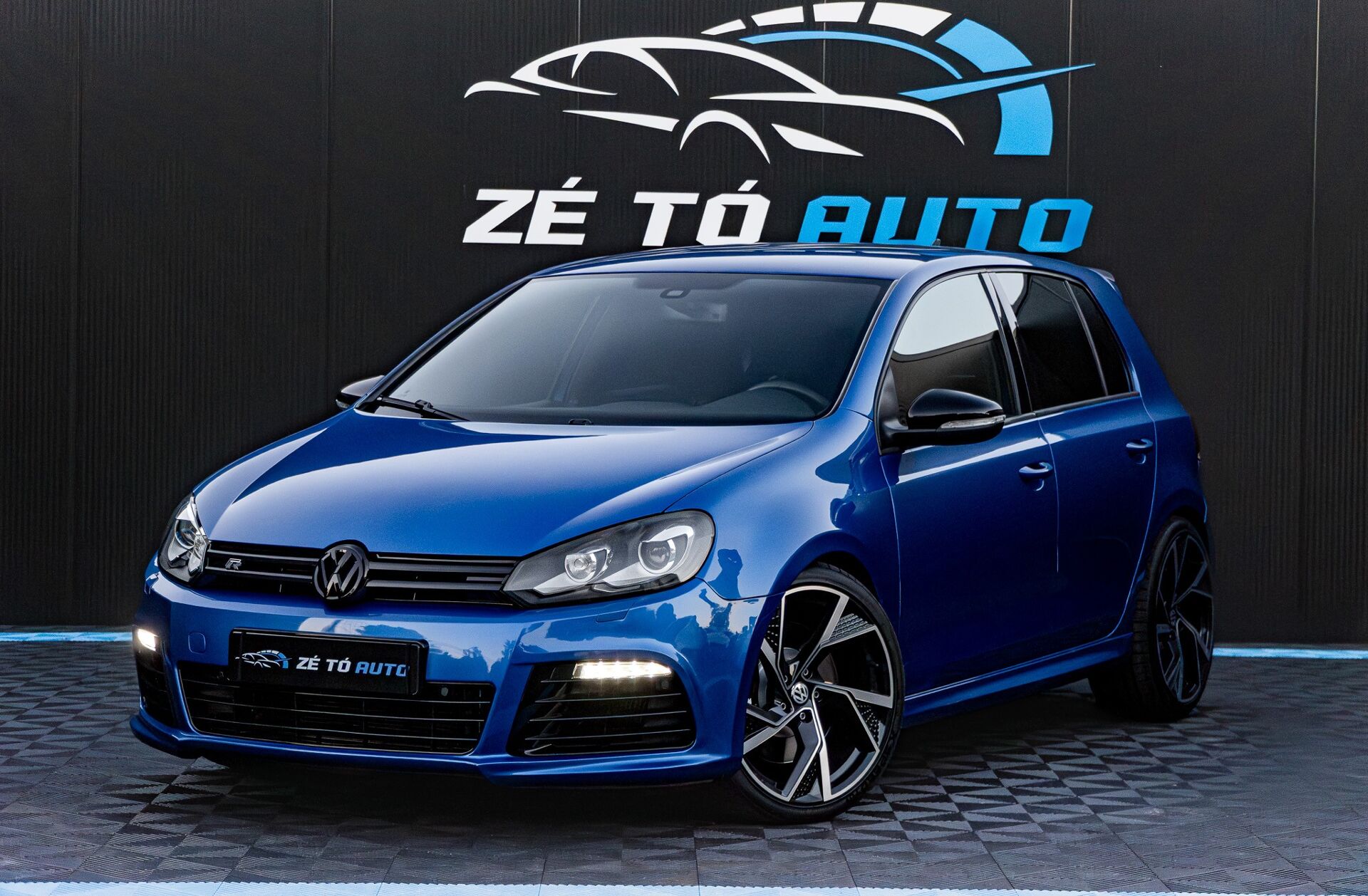 VOLKSWAGEN Golf 2.0 TSi GTi DSG