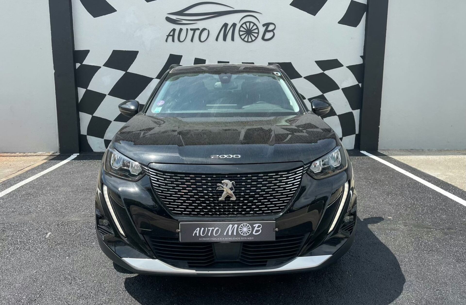 PEUGEOT 2008 1.2 PureTech Allure