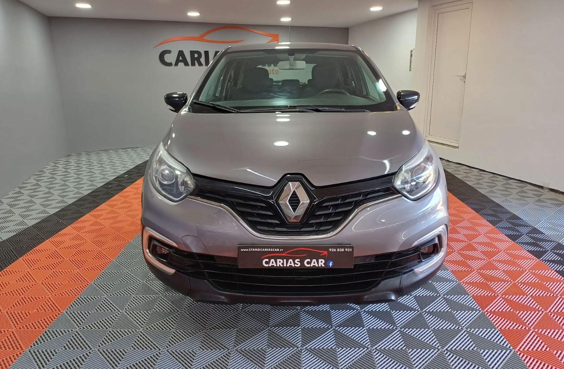 RENAULT Captur 0.9 TCe Exclusive