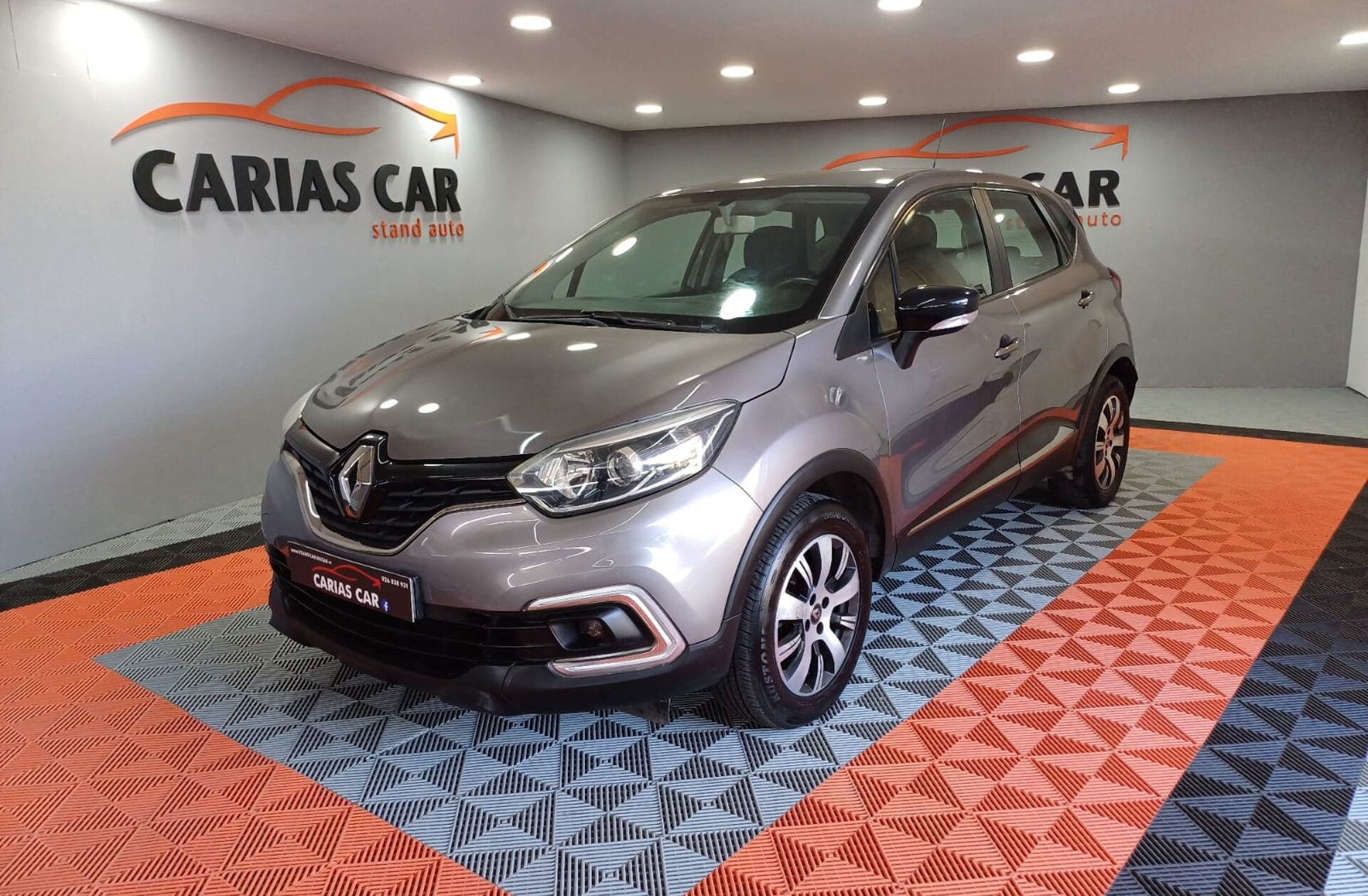 RENAULT Captur 0.9 TCe Exclusive
