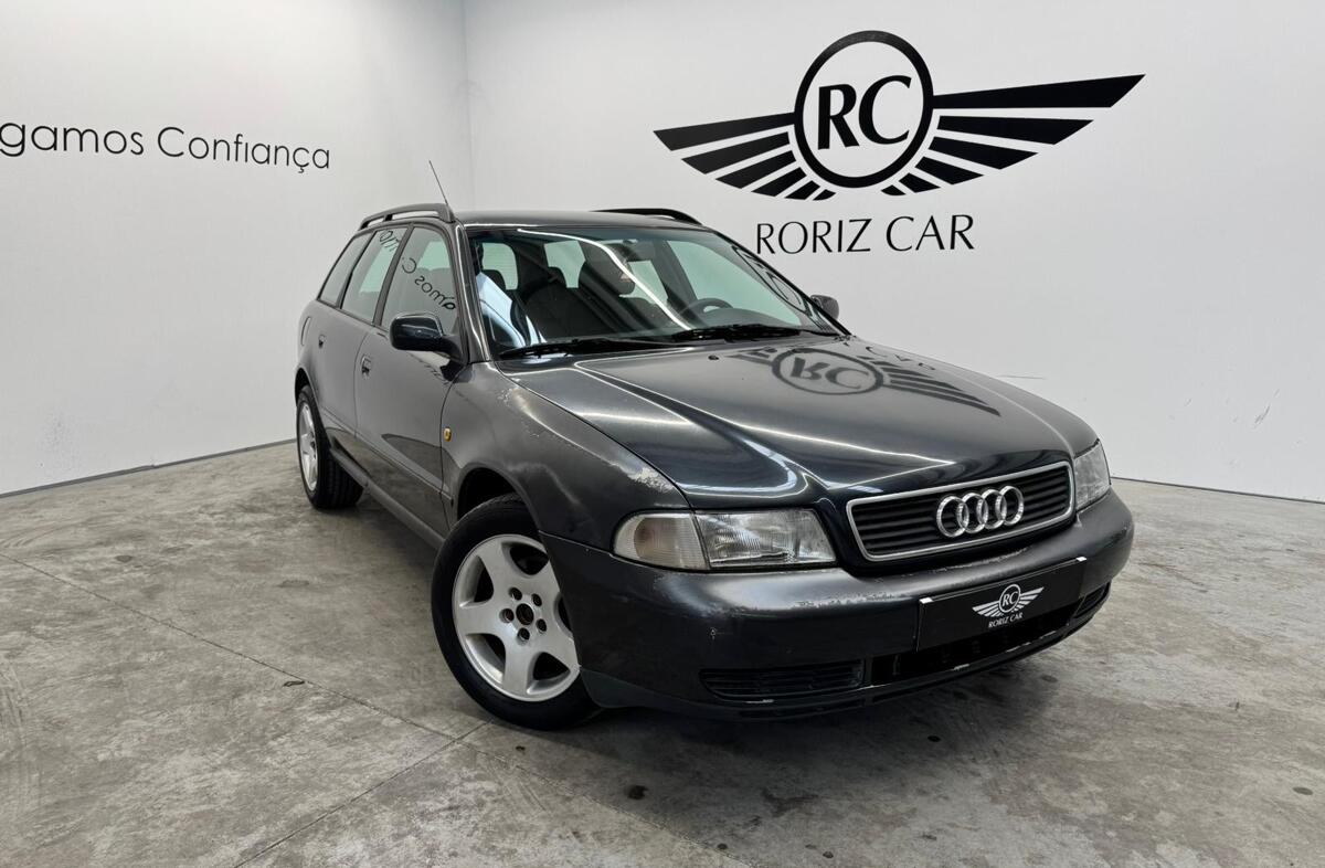 AUDI A4 Avant 1.9 TDI Attraction