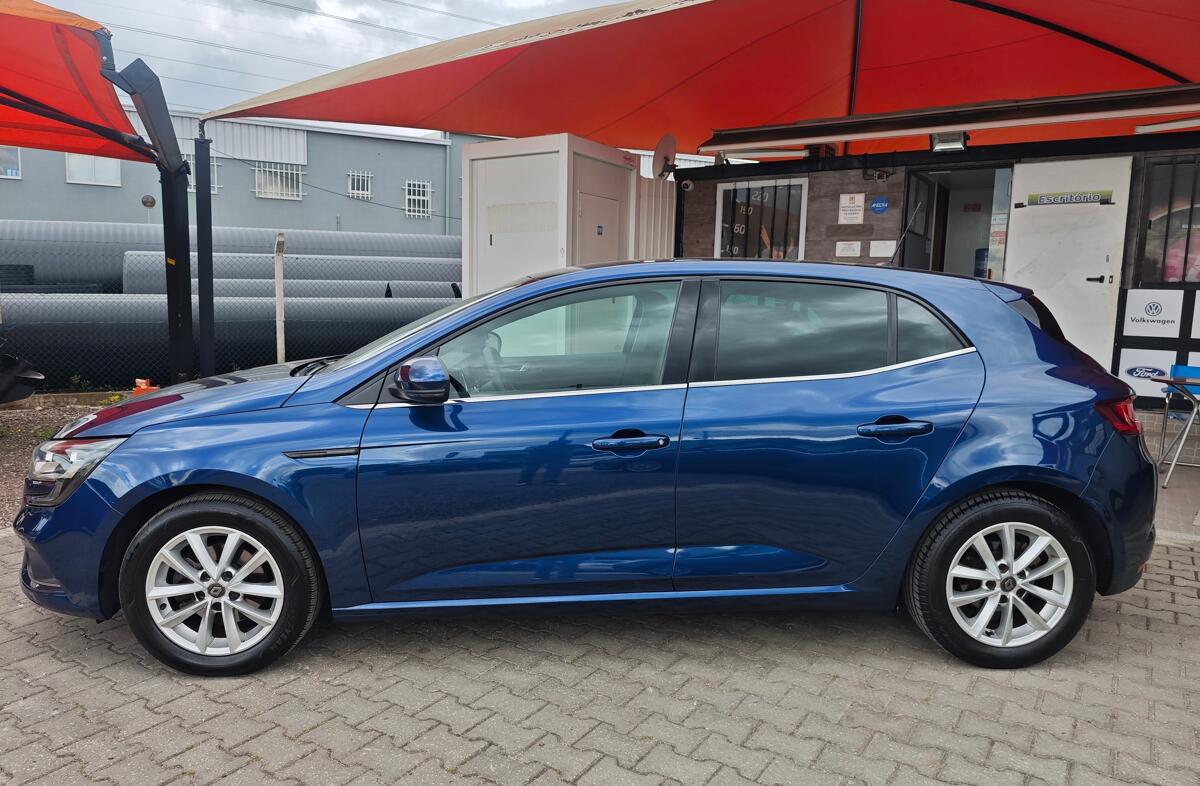 RENAULT Mégane 1.5 Blue dCi Zen