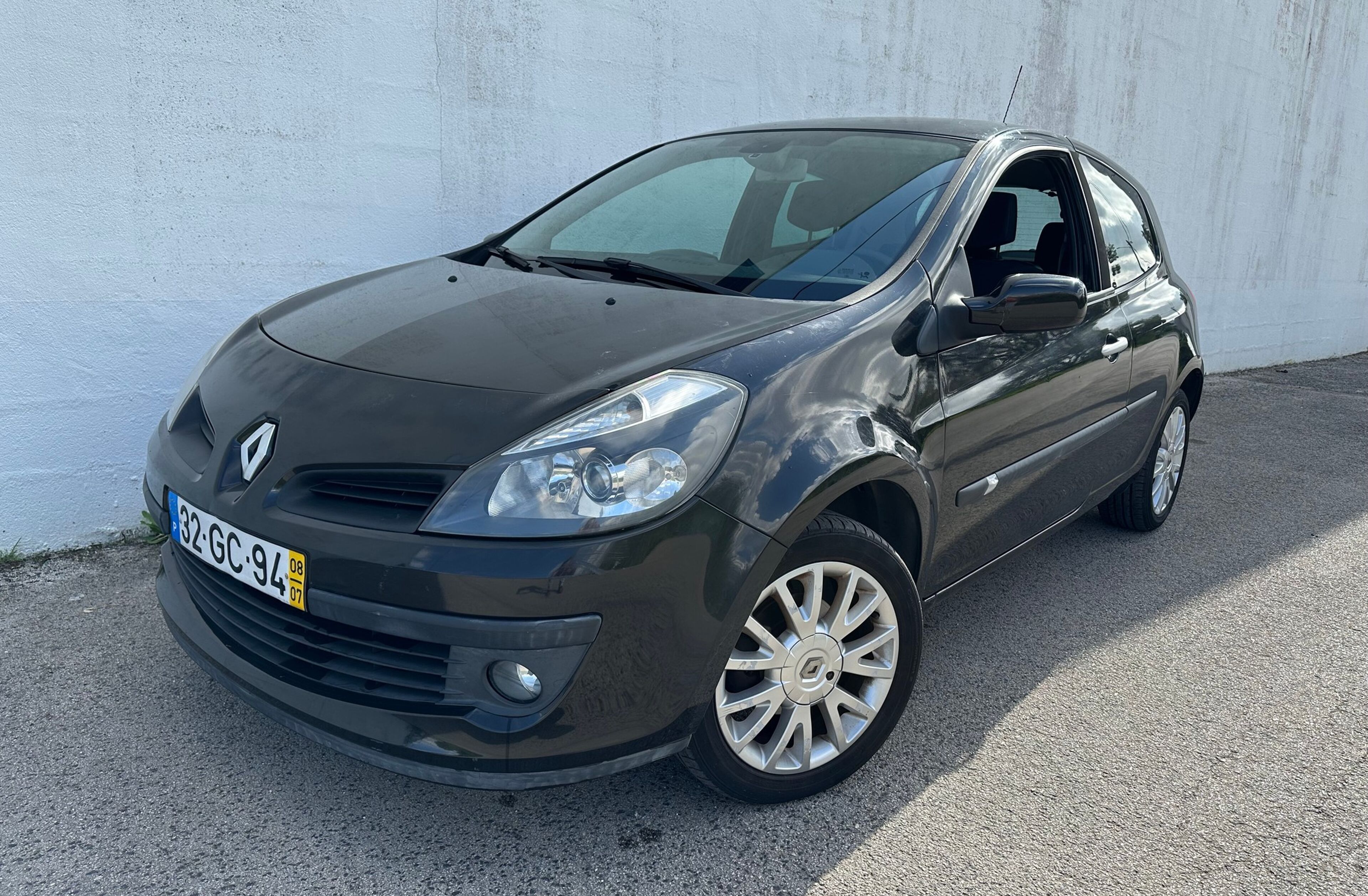 RENAULT Clio 1.2 16V Dynamique S