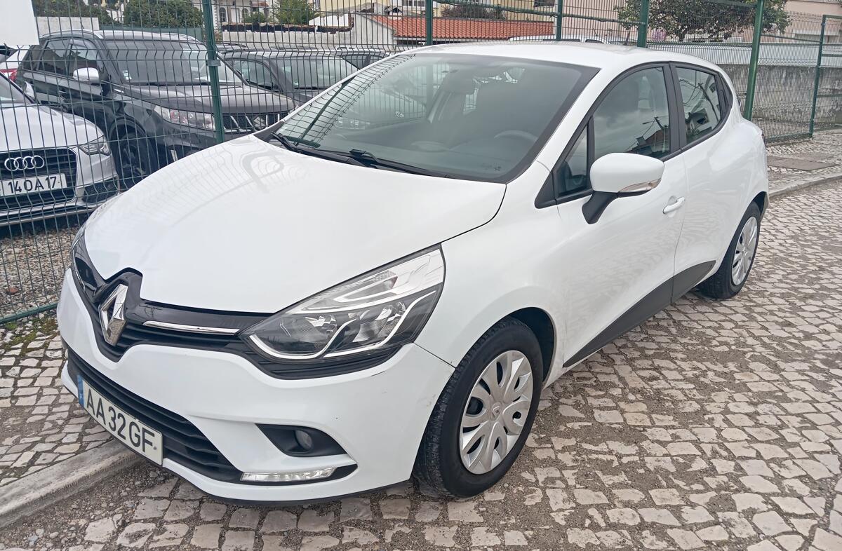 RENAULT Clio 1.5 dCi Intens