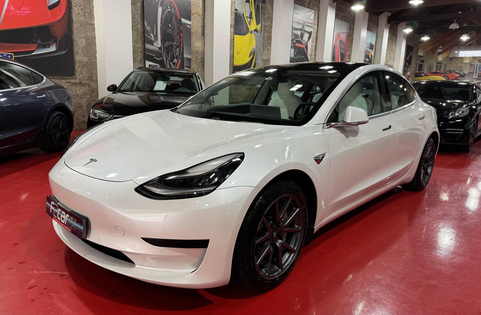 TESLA Model 3 Standard RWD Plus